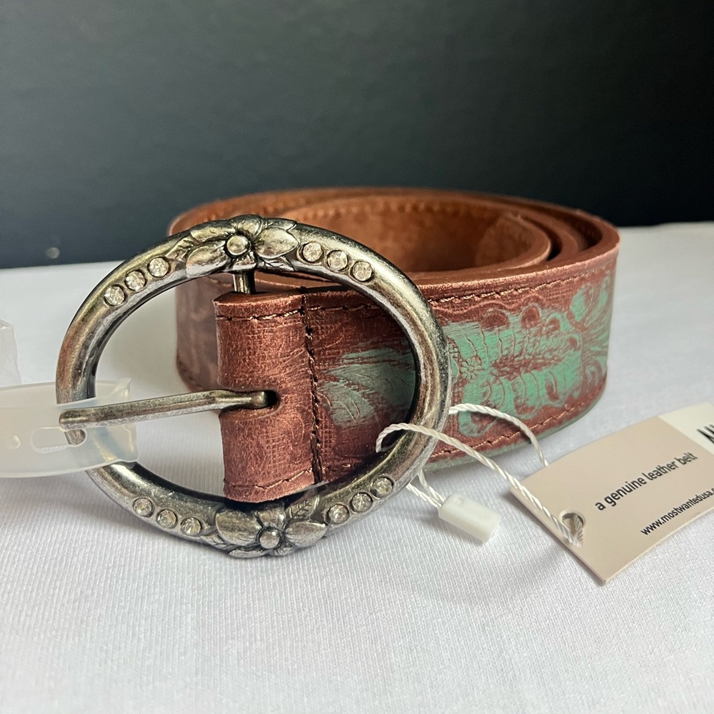 Distressed and Embossed Belt